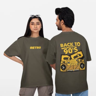 Kloch "Back to 90’s" t-shirt featuring a nostalgic boombox graphic and typography.
