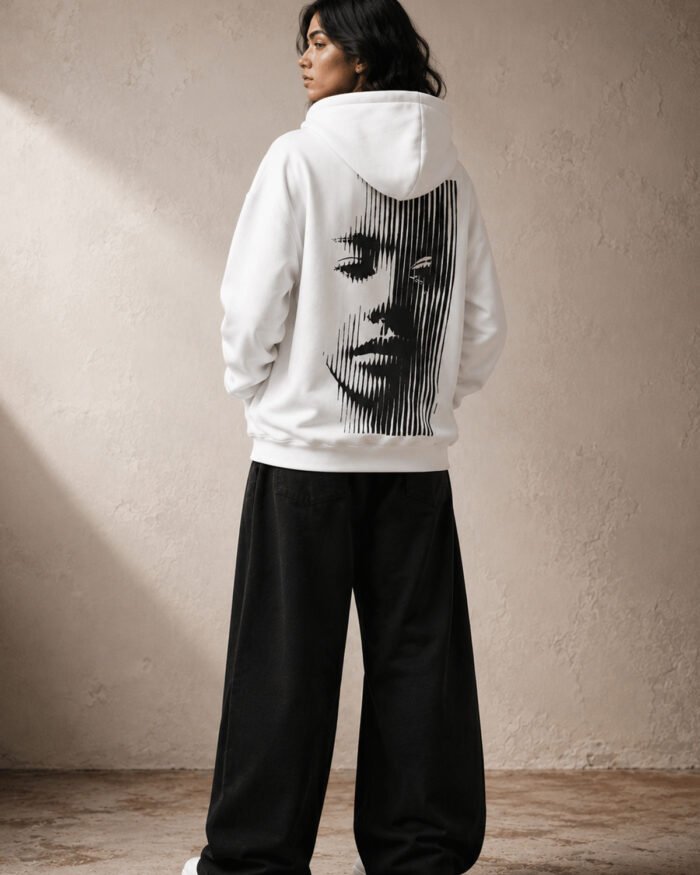 Monochrome Illusion – Minimal Face Art